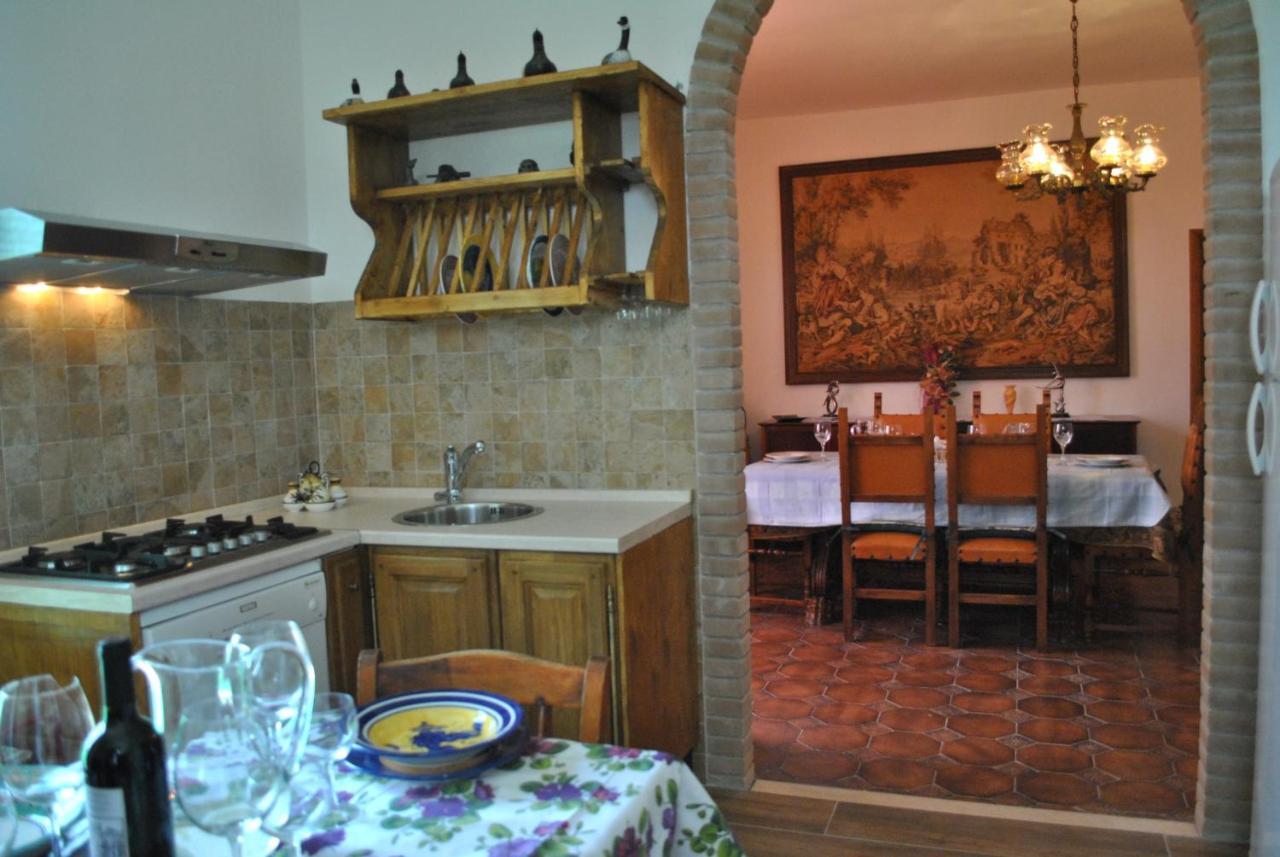 Agriturismo La Nicchia Castelnuovo Berardenga Exterior foto