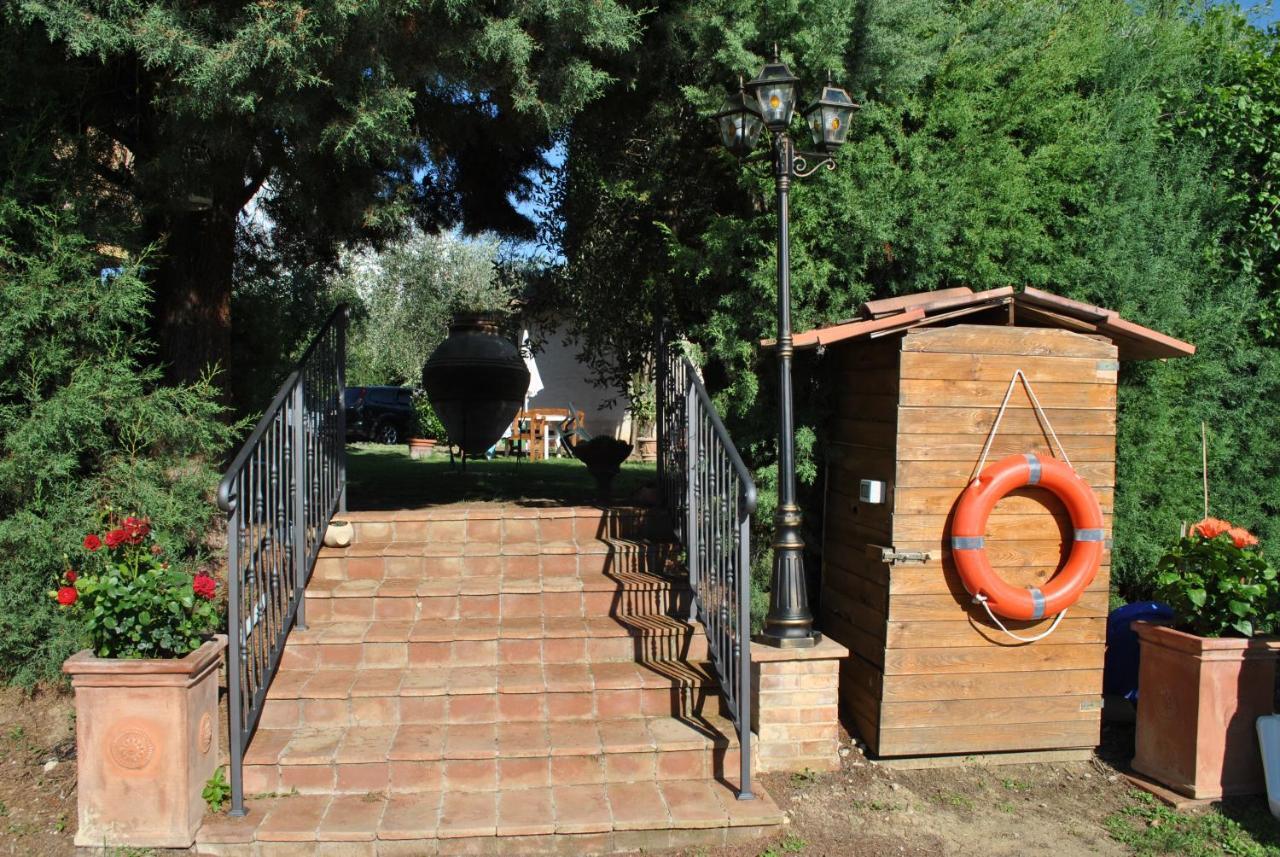 Agriturismo La Nicchia Castelnuovo Berardenga Exterior foto